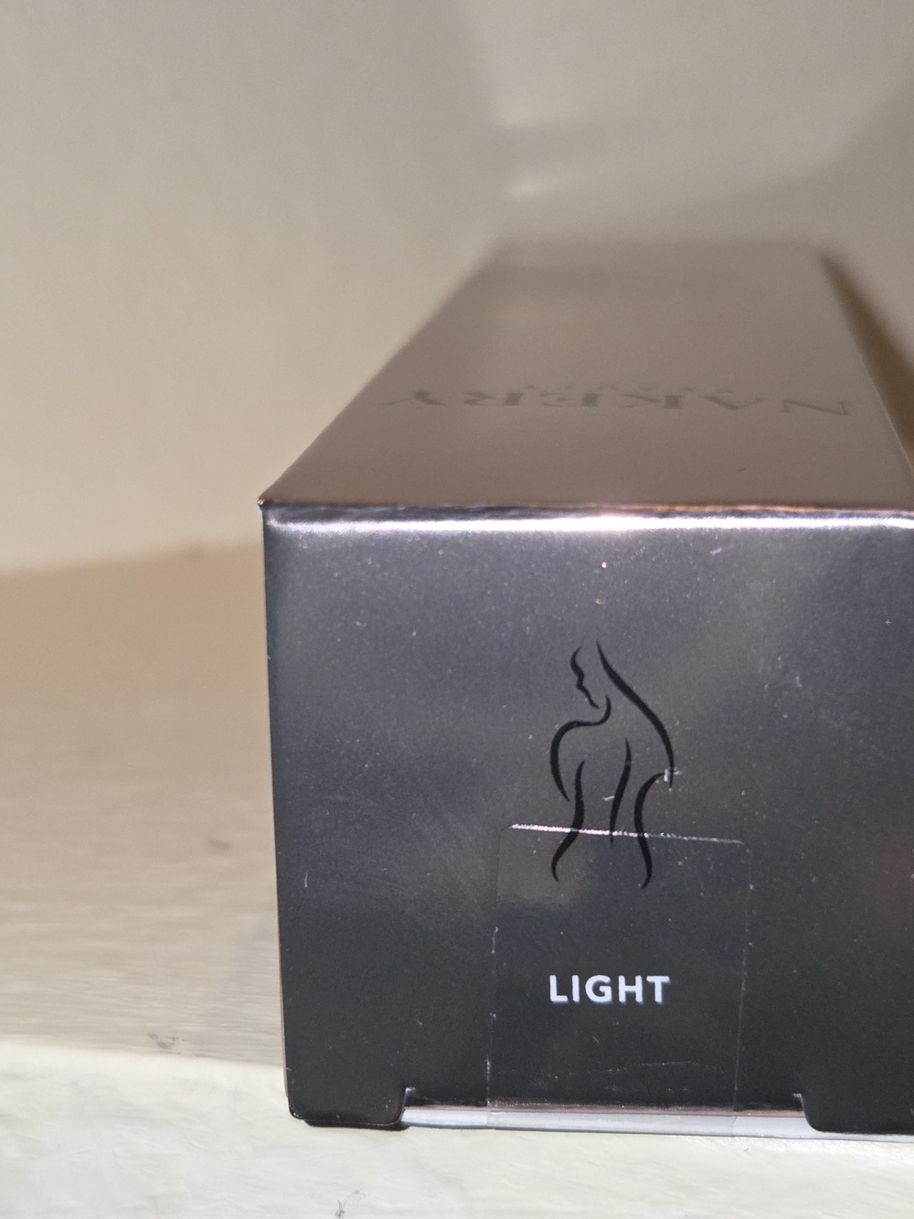 Nakery Beauty Skip the Line Plumping Velvet Serum-Infused Foundation Light 30ml